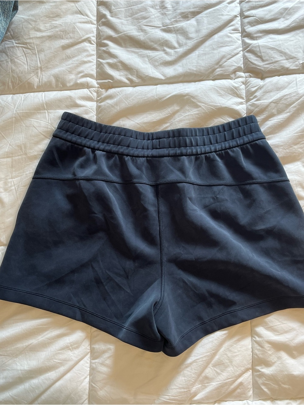 CRZ YOGA SoftAura sweat shorts - Picture 2 of 3